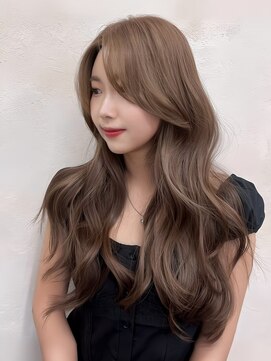 ビゼ 梅田(BIZE) 韓国ヘアー/ダブルカラー/ハイライト/イメチェン/エクステ/梅田