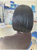 ショートボブ