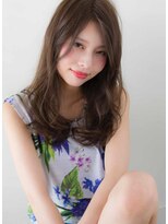 ヘアデザイン ソラ(Sola)&nbsp;ゆるウェーブロング+センターパート×ブラウンベージュ