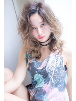 ロンド ストラーダ 心斎橋(Lond strada) セクションカラーペールベージュ