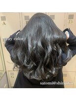 ワット 新宿店&nbsp;【W新宿担当Satomi】暗髪にも透明感を！ダークカーキグレージュ