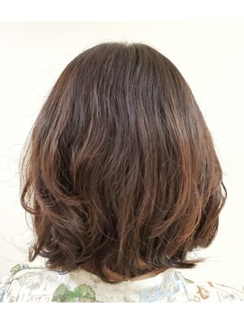 クレールプロデュースドバイロビン(Clair PRODUCED BY ROBIN) 《Clairが届ける》夏のオススメパーマスタイル