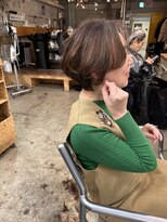 ウィークエンド(WEEKEND)&nbsp;大人ショート×ベージュカラー