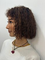 プシュケ(PSYCHE)&nbsp;30代40代プードルパーマ×立体感カラー