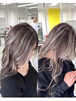 アフューズバイストゥー(Vfuse by StueW)&nbsp;ベース暗くないハイライト3/髪質改善/インナーカラー/ブリーチ