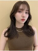 韓国風レイヤーくびれミディブリーチなしブラウンベージュ前髪