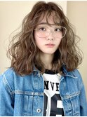オシャレ番長！伊達メガネと絶妙ニュアンススパイラルパーマ