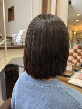 コアフィールフィス(COIFFURE fils) 新規お得クーポンあり【見附 今町】ミディアムヘア