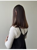 やわらかラベンダーベージュにぷつっとカット