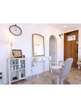 《Barrette》大人女性の為の実力派サロン♪ベテランstylistによる1人1人の髪に合わせたマンツーマン施術◎