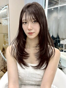 グロー 大宮(GLROW) ミディアムレイヤー　韓国ヘア　オリーブベージュ　グレージュ