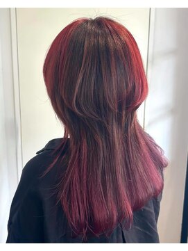 トライフ バイ アカラ(Trife by AKARA) デザインカラー×ロングウルフ