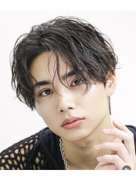 アストラ(ASTRA) MEN’S HAIR/波巻きツイストスパイラル/リバースセンターパート