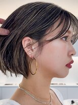 ノラ ウメダ(NORA UMEDA)&nbsp;極細ハイライト地毛ハイライトインナーハイライトボブ