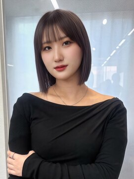 ロイオブジゼル(roi of GiseL) ミディアム ボブ タッセルボブ ブラウン 透明感カラー 10代20代