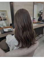 コクア オン(KOKUA ON)&nbsp;柔らかニュアンスのロングレイヤー