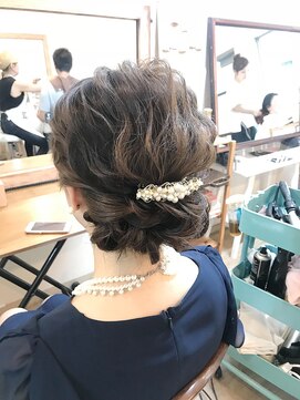 ロカット サロン(Roquat Salon) なみなみアップアレンジ【ヘアアレンジ　立川/立川南/八王子】