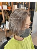 コントラストハイライトバレイヤージュ×立ち上げ前髪×ボブ
