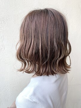 アールズ ヘアー(R s hair) ナチュラルバレイヤージュ×ヌーディーベージュ