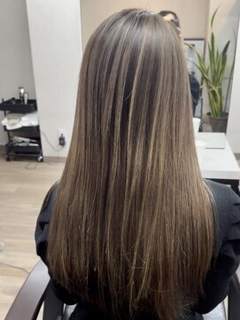 ヴィフ 大船(VIF) クール/エレガント/似合わせカット/大人可愛いバレイヤージュ