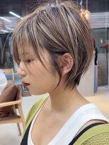 ラフ 立川(Laff)&nbsp;ショートヘアショートボブ白髪ぼかしハイライトカラーボブ