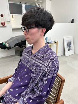 リビング 津田沼(LIVING) 韓国マッシュ/センターパート/トランクスヘア/スペインカール