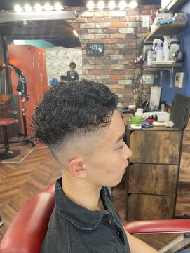 クラウン(CROWN) カーリーパーマ