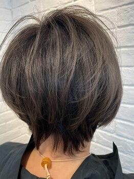 シックスヘアーメイク(6six hair make)の写真/【赤坂駅】明るい白髪染めもOK!艶感・透明感・立体的な仕上がりで周りと差がつけられる♪