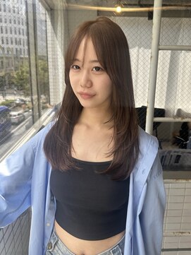 イロ(iiro) レイヤーカット/顔周りカット/ハッシュカット