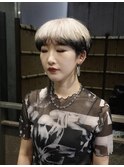 ホワイト×ブラック