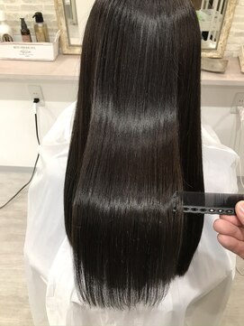 ビオス(Beoth) 高濃度美容液をたっぷり使った最上級のプレミアム髪質改善カラー