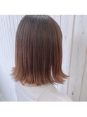 中性ストレート×外はねボブ