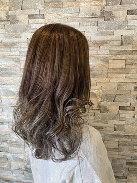 デュアリテ(dualite) 『 Aラインミディアム×マロンベージュ 』透け感グラデカラー♪