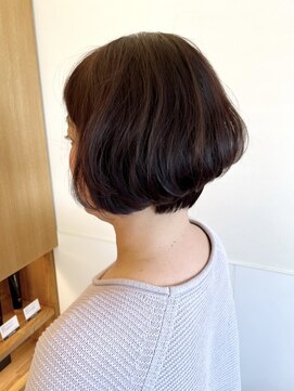 ヘアーウニール(Hair Unir) 大人の前下がりショートボブ