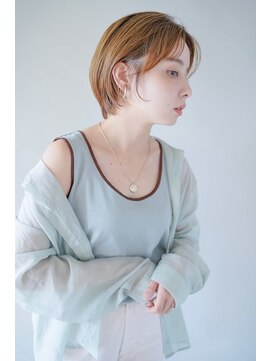 シロ(siro) 大人ショートボブ