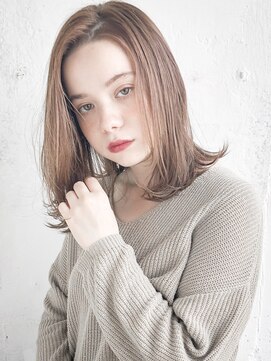 リリアン 表参道(relian) アッシュベージュ　レイヤースタイル