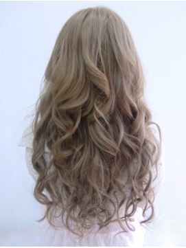 ラチャウ(La.Ciau) ケアブリーチ&カラー&編み込みエクステ70本