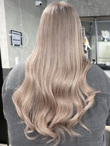 ロウル 渋谷(LOWRL)&nbsp;グレージュカラー/ケアブリーチカラー/シールエクステ