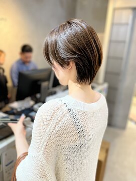 パーク なんば本店(PARK.) えり足剃らないハンサムショート