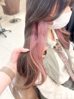 ネオリーブアイム 横浜西口店(Neolive aim)&nbsp;シアーピンク インナーカラー ロングヘア【横浜】k
