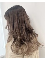 エル(L by truecreation)&nbsp;ブリーチ/髪質改善/春日部/ダブルカラー/ハイライト/学割U24