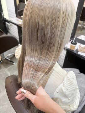 サロンドミルク 溝の口店(salon de MiLK) ホワイトグレージュ