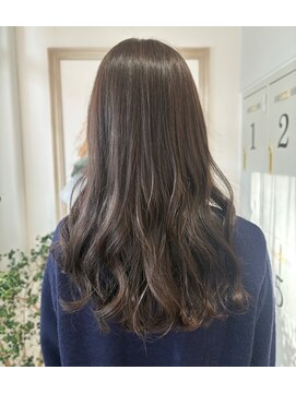 透明感たっぷり大人アッシュベージュカラー◎12.16