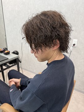 ジーナ 天神(Zina) 波巻きツイストスパイラル【福岡/天神/メンズパーマ】