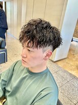 ギブ 豊田市駅店(GIVE)&nbsp;スペインカールスパイラルパーマツーブロックフェード刈り上げ