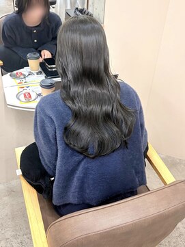 ノイ(noii) オリーブグレージュ/透明感/ブリーチなし/名古屋/伏見/栄/丸の内