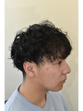 カズミ(KAZMI) 波巻きスパイラルパーマ