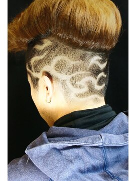 カプリヘアーデザイン(Capri Hair design) モヒカン★バリアート