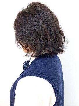 クオリス 上福岡店(QUALIS) 大人可愛い/くせ毛風/ミディアムボブ/無造作/白髪染め/40代50代/