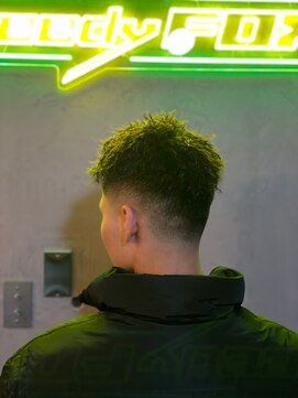 グリーディーフォックス 代々木(Greedy FOX) 韓国マッシュ/センタ-パ-ト/ツイストスパイラル/スキンフェード